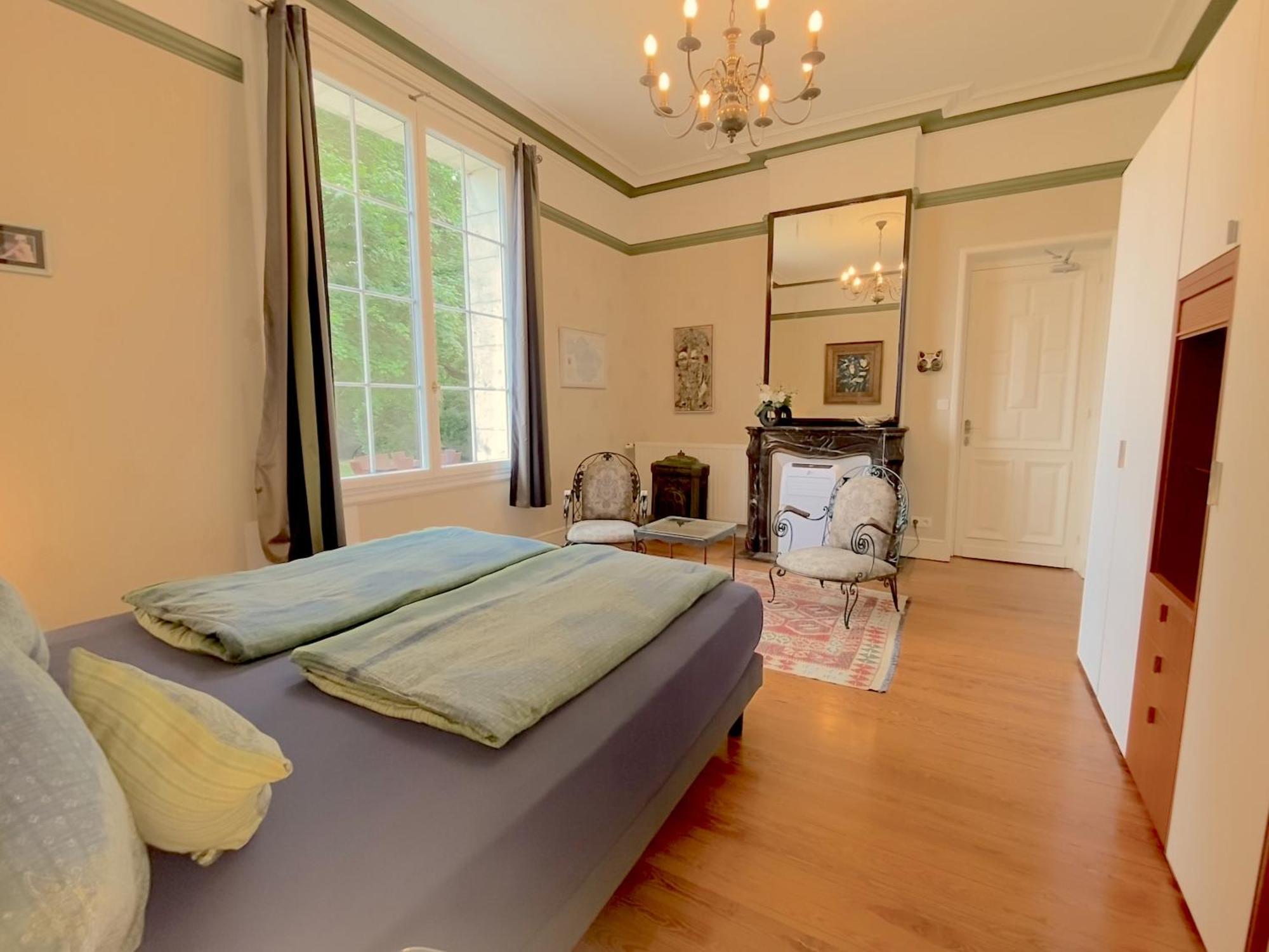 Chateau De Bellevue B&B Et Appartements Avec Piscine Saisonal Chauffee Et Chambres Partout Climatisees Saint-Avit  Екстериор снимка
