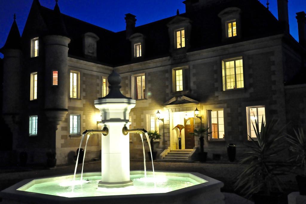 Chateau De Bellevue B&B Et Appartements Avec Piscine Saisonal Chauffee Et Chambres Partout Climatisees Saint-Avit  Екстериор снимка